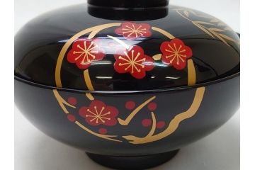 松竹梅文　蒔絵　木製　吸物椀5客セット(共箱付き、和食器、漆器、黒漆、お椀)(R-063273)
