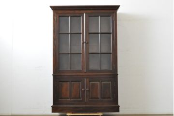 中古　松本民芸家具　E型書棚　クラシカルな雰囲気が品のあるブックケース(本箱、戸棚、収納棚、飾り棚、キャビネット)(定価約79万円)(R-063278)