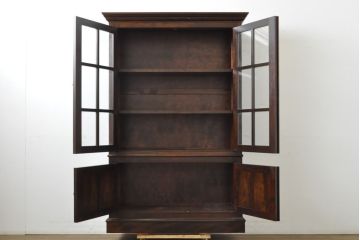 中古　松本民芸家具　E型書棚　クラシカルな雰囲気が品のあるブックケース(本箱、戸棚、収納棚、飾り棚、キャビネット)(定価約79万円)(R-063278)