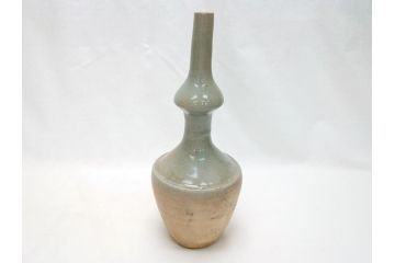 時代物　高麗青磁　一味違ったディスプレイが叶う花瓶(共箱付き、中国、李朝、花器、花生、陶磁器)(R-063286)