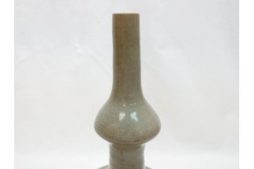 時代物　高麗青磁　一味違ったディスプレイが叶う花瓶(共箱付き、中国、李朝、花器、花生、陶磁器)(R-063286)