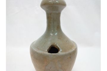 時代物　高麗青磁　一味違ったディスプレイが叶う花瓶(共箱付き、中国、李朝、花器、花生、陶磁器)(R-063286)