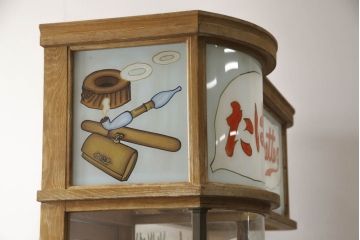 和製アンティーク　激レア!　レトロなタイルベースのタバコ屋ガラスケース(ショーケース、陳列棚、煙草、たばこ)(R-063296)