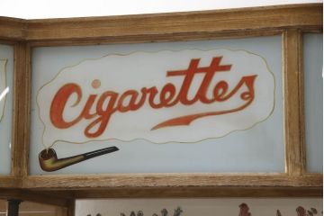 和製アンティーク　激レア!　レトロなタイルベースのタバコ屋ガラスケース(ショーケース、陳列棚、煙草、たばこ)(R-063296)