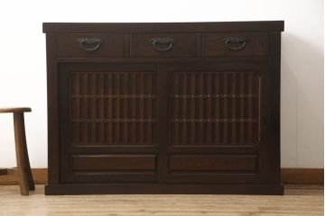 中古　美品　最高級　府中家具　松尾博昭 作　栗材　和の趣あふれる佇まいが魅力的な水屋箪笥サイドボード(食器棚、戸棚、収納棚、キャビネット)(R-063301)