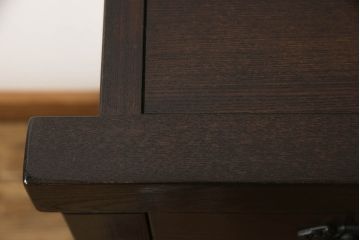中古　美品　最高級　府中家具　松尾博昭 作　栗材　和の趣あふれる佇まいが魅力的な水屋箪笥サイドボード(食器棚、戸棚、収納棚、キャビネット)(R-063301)