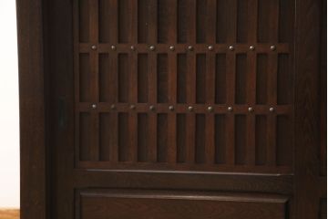 中古　美品　最高級　府中家具　松尾博昭 作　栗材　和の趣あふれる佇まいが魅力的な水屋箪笥サイドボード(食器棚、戸棚、収納棚、キャビネット)(R-063301)
