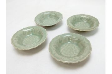 江戸〜明治　三田青磁　三田焼　3.3寸　約10cm　小皿4客セット(和食器、輪花、和皿、3寸3分)(R-063311)