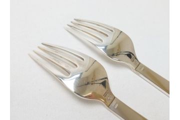 DENMARK(デンマーク)　GEORG　JENSEN(ジョージ・ジェンセン)　スターリングシルバー925　銀製　フォーク&ナイフ各4本(8本セット、食器、カトラリー)(R-063320)