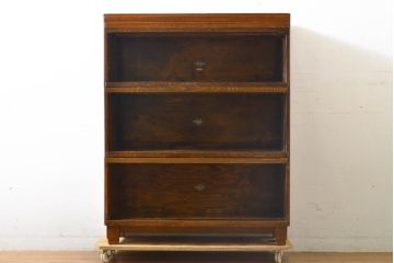 イギリスアンティーク家具　Globe Wernicke(グローブ ウェルニッケ)　オーク材　落ち着いた色合いがクラシカルなお部屋に馴染みやすいスタッキングブックケース(本箱、収納棚、戸棚、キャビネット、飾り棚、陳列棚)(R-063329)