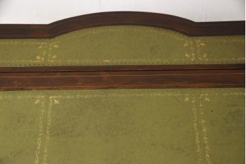 イギリスアンティーク　高級品　ローズウッド　象嵌入り　品のある佇まいが美しいレザートップデスク(折り畳みデスク、ワークデスク、在宅用、在宅ワーク用、机、テーブル、作業台)(R-063333)