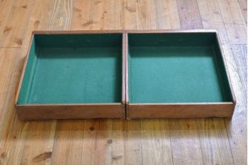 アンティーク家具　高級品!!　激レア!!　オーク材を贅沢に使用!!素晴らしい杢目の彫刻サイドキャビネット(収納棚、戸棚、飾り棚)(R-063335)