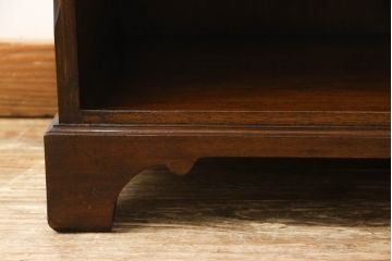 イギリスアンティーク　マホガニー材　小物収納に便利な引き出し付きサイドキャビネット(サイドテーブル、ナイトテーブル、電話台)(R-063338)