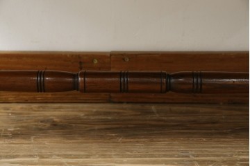 イギリスアンティーク　ウォールナット材　ゴブラン織りの座面がかわいらしい収納付きベンチ　(R-063346)