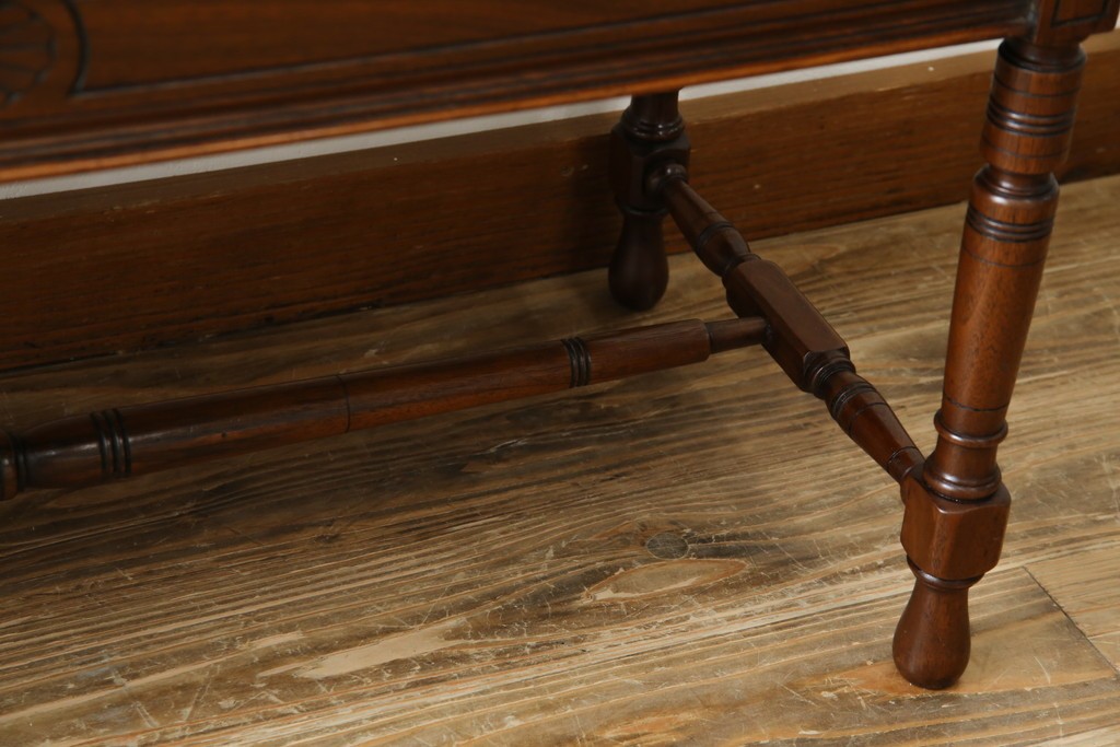 イギリスアンティーク　ウォールナット材　ゴブラン織りの座面がかわいらしい収納付きベンチ　(R-063346)