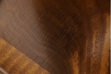イギリスアンティーク　マホガニー材　幅狭のサイズで取り入れやすいビューローブックケース(本箱、ライティングビューロー、戸棚、収納棚、ワークデスク、在宅ワーク用、在宅用、キャビネット)(R-063348)
