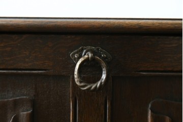 イギリスビンテージ　オーク材　ムードたっぷりのカクテルキャビネット　(R-063358)