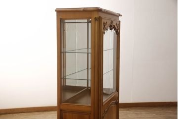 中古　フランス高級家具　MEUBLES HAY　品のある佇まいが美しいキャビネット(キュリオケース、戸棚、収納棚、飾り棚、ガラスケース)(R-063371)