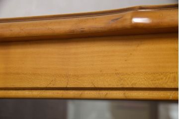 中古　フランス高級家具　MEUBLES HAY　品のある佇まいが美しいキャビネット(キュリオケース、戸棚、収納棚、飾り棚、ガラスケース)(R-063371)