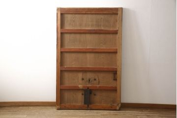 アンティーク建具　鏡板欅(ケヤキ)材 枠ヒノキ材　大きな金具が存在感抜群の庄内蔵戸1枚(玄関戸、引き戸、建具)(R-063375)