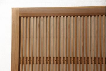 アンティーク建具　落ち着いた雰囲気が漂う裏障子付き格子戸4枚セット(ガラス帯戸、引き戸)(R-063378)