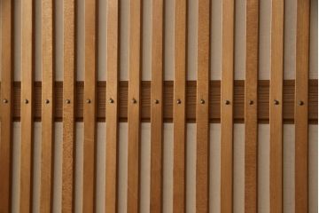 アンティーク建具　落ち着いた雰囲気が漂う裏障子付き格子戸4枚セット(ガラス帯戸、引き戸)(R-063378)