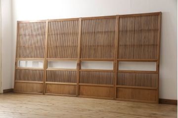 アンティーク建具　落ち着いた和の雰囲気を演出する格子戸4枚セット(引き戸、ガラス帯戸)(R-063382)