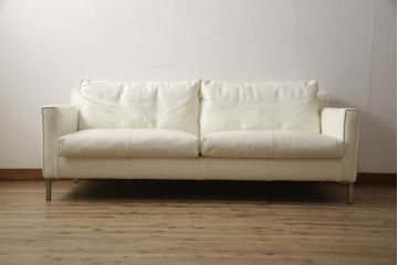 中古　アイラーセン(eilersen)　ストリームラインソファ(STREAMLINE SOFA)　本革(牛革)製　スタイリッシュなお部屋づくりにおすすめの2人掛けソファ(2P、二人掛けソファ、レザー)(R-063383)