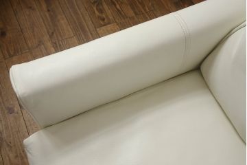 中古　アイラーセン(eilersen)　ストリームラインソファ(STREAMLINE SOFA)　本革(牛革)製　スタイリッシュなお部屋づくりにおすすめの2人掛けソファ(2P、二人掛けソファ、レザー)(R-063383)