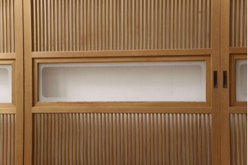 ビンテージ建具　落ち着いた和の雰囲気を演出する格子戸4枚セット(引き戸、ガラス帯戸、ヴィンテージ、建具)(R-063384)