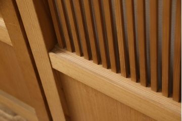 ビンテージ建具　落ち着いた和の雰囲気を演出する格子戸4枚セット(引き戸、ガラス帯戸、ヴィンテージ、建具)(R-063384)