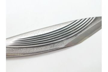 藤原良明(加藤真平)作　切り出し　鶴　鷲　武蔵國水心子　昭和壬戌年八月日　昭和辛酉年十月日　全長255mm　全長300mm　小刀2本セット(共箱付き、金象嵌、短刀、ナイフ、刃物)(R-063402)