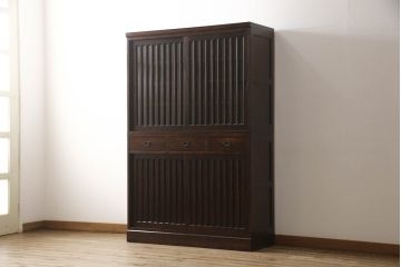 中古　希少な絶版品!　北海道勇峰工芸　和の趣あふれる二段重ね水屋箪笥(食器棚、キャビネット、戸棚、収納棚)(R-063406)
