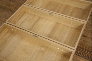 中古　伝統工芸士　頓所芳男作　凛とした佇まいが魅力の加茂総桐箪笥(胴丸、桐たんす、着物箪笥、和タンス、引き出し、衣装箪笥)(R-063413)