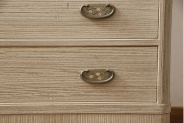中古　伝統工芸士　頓所芳男作　凛とした佇まいが魅力の加茂総桐箪笥(胴丸、桐たんす、着物箪笥、和タンス、引き出し、衣装箪笥)(R-063413)