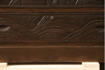 中古　軽井沢彫り　牡丹の彫刻が上品な雰囲気を醸し出す着物箪笥(和タンス、衣装箪笥、整理箪笥、引き出し、収納たんす)(R-063415)