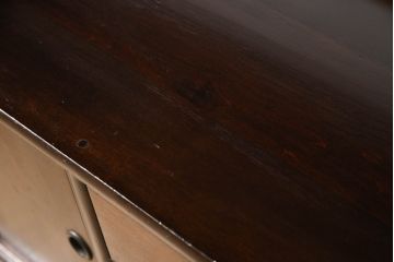 和製ビンテージ　松本民芸家具　M.C型　角手が目を引く和モダンの茶棚(茶タンス、茶箪笥、飾り棚、サイドボード、引き出し、収納棚、キャビネット、ヴィンテージ)(R-063426)