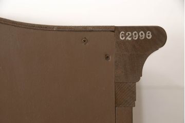 中古　DREXEL HERITAGE(ドレクセルヘリテイジ)　Touraine(ツーレイン)　流れるような曲線が美しいワードローブ(衣装タンス、洋服タンス、収納棚)(定価約100万円)(R-063430)