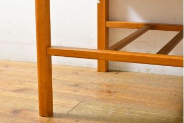 デンマークビンテージ　チーク材　シンプルで飽きのこないデザインが魅力のローテーブル(センターテーブル、リビングテーブル、ヴィンテージ)(R-063441)