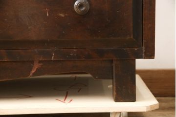 中古　リメイク家具　北海道民芸家具　上質な作りが魅力のサイドキャビネット(リビングボード、引き出し、チェスト、テレビ台)(R-063448)