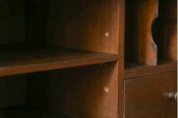 アメリカヴィンテージ　DREXEL HERITAGE(ドレクセルヘリテイジ)　アメリカ輸入モデル　ESPERANTO(エスペラント)　品のある佇まいが魅力的なライティングビューロー　(R-063449)