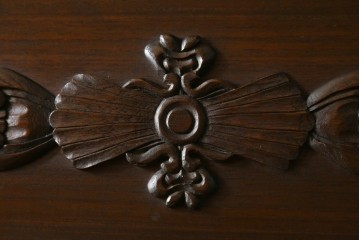 アメリカヴィンテージ　DREXEL HERITAGE(ドレクセルヘリテイジ)　アメリカ輸入モデル　ESPERANTO(エスペラント)　品のある佇まいが魅力的なライティングビューロー　(R-063449)