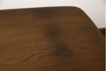 イギリスビンテージ　ERCOL(アーコール)　クラシカルな雰囲気漂うダイニングテーブル(4人掛け、6人掛け、食卓、ヴィンテージ)(R-063453)