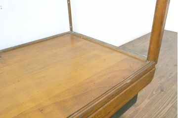 イギリスアンティーク　オーク材　シンプルなデザインが取り入れやすいカウンターガラスケース(ショーケース、陳列棚、飾り棚、ガラス戸棚、店舗什器)(R-063454)