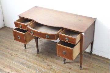 イギリスアンティーク ペイント仕上げ限定 曲線を描くデザインがエレガントなドレッサーサイドボード(両袖机、ニーホールデスク、ワークデスク、在宅ワーク用、在宅用、引き出し)(R-063456)