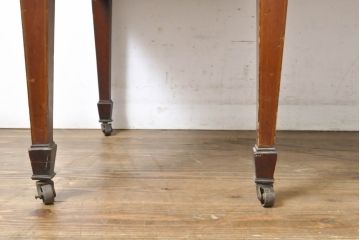 イギリスアンティーク ペイント仕上げ限定 曲線を描くデザインがエレガントなドレッサーサイドボード(両袖机、ニーホールデスク、ワークデスク、在宅ワーク用、在宅用、引き出し)(R-063456)