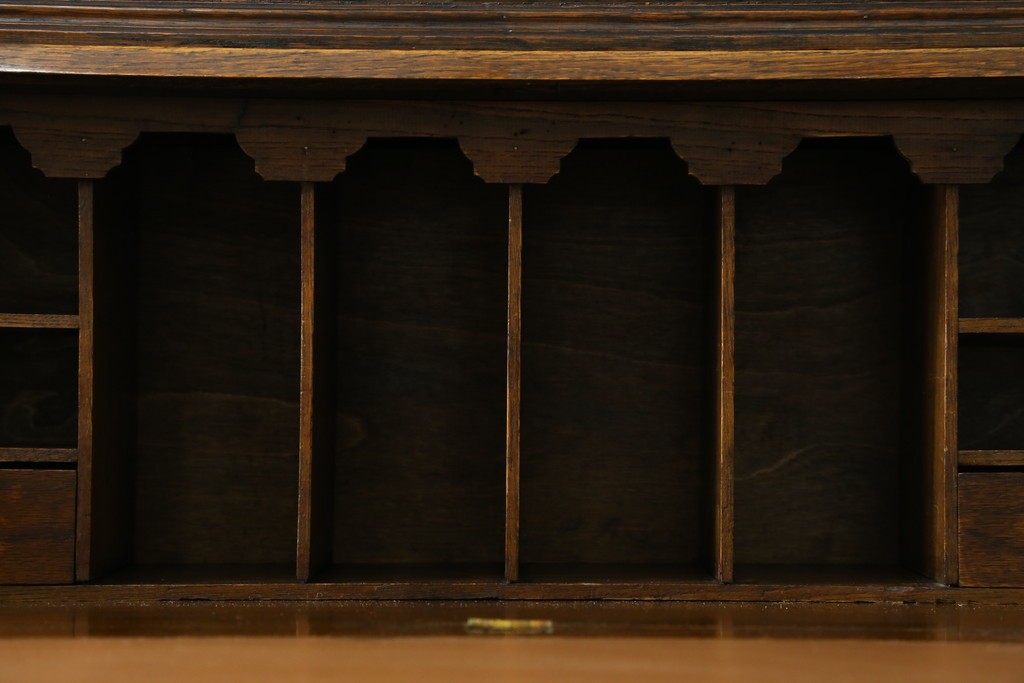 イギリスアンティーク　オーク材　ステンドグラス入りのビューローブックケース　(R-063457)