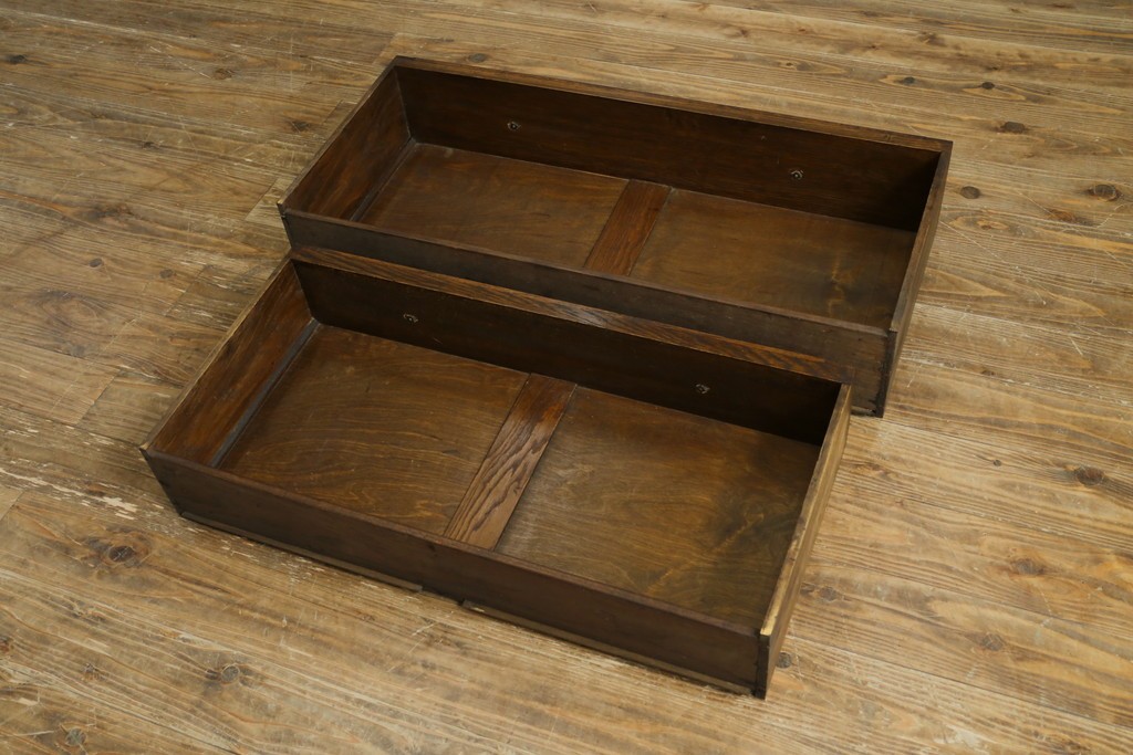 イギリスアンティーク　オーク材　ステンドグラス入りのビューローブックケース　(R-063457)