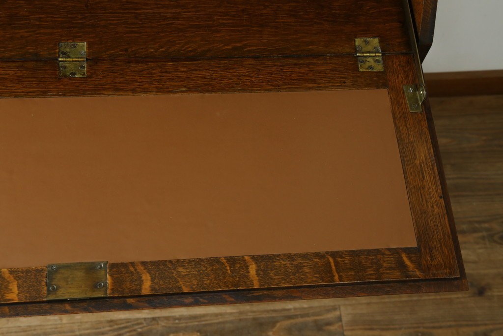 イギリスアンティーク　オーク材　ステンドグラス入りのビューローブックケース　(R-063457)