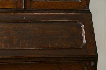 イギリスアンティーク　オーク材　ステンドグラス入りのビューローブックケース　(R-063457)
